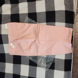 New Women's Capri Pants Size 10